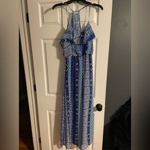 Blue and white pattern high low spring/summer dress.